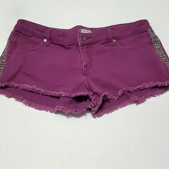 Roxy Pants - HOST PICK Roxy Magenta Boho Trim Fringed Summer Beachy Shorty Shorts